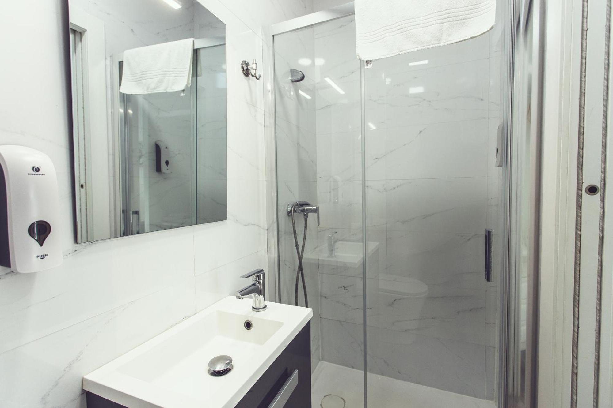 Habitaciones El Olivo, Calidad Y Reformardo Úbeda Екстериор снимка