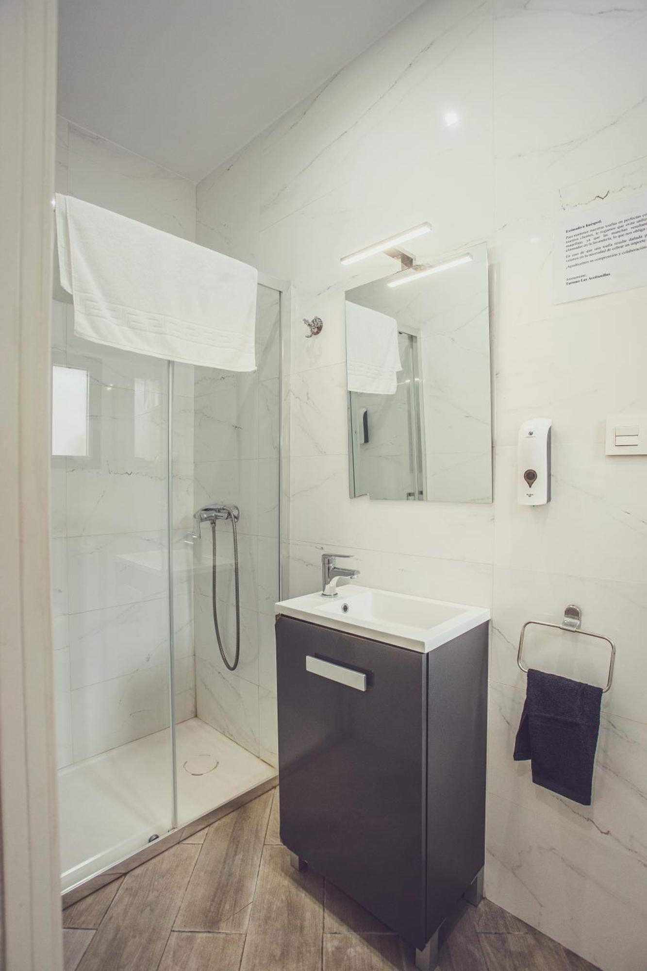 Habitaciones El Olivo, Calidad Y Reformardo Úbeda Екстериор снимка
